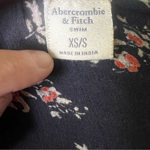 Abercrombie & Fitch Navy Paisley Floral Swim Cover Up Kimono Size: XS / S Boho - Picture 6 of 9